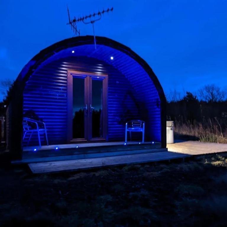 Вилла Pond View Pod 1 With Outdoor Hot Tub - Fife - Loch Leven - Lomond Hills Kelty Экстерьер фото